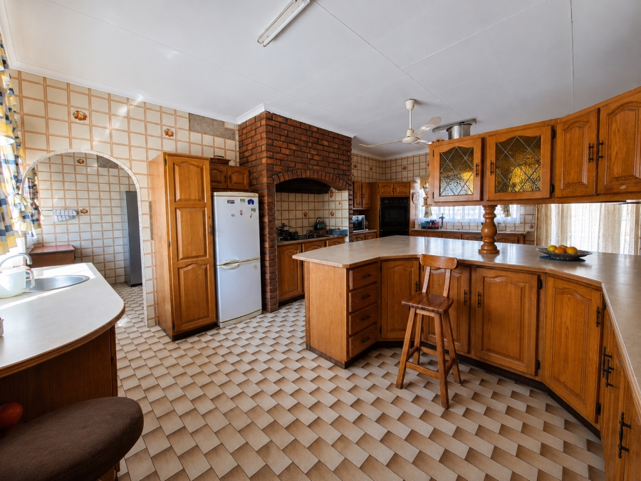 5 Bedroom Property for Sale in De Deur Gauteng
