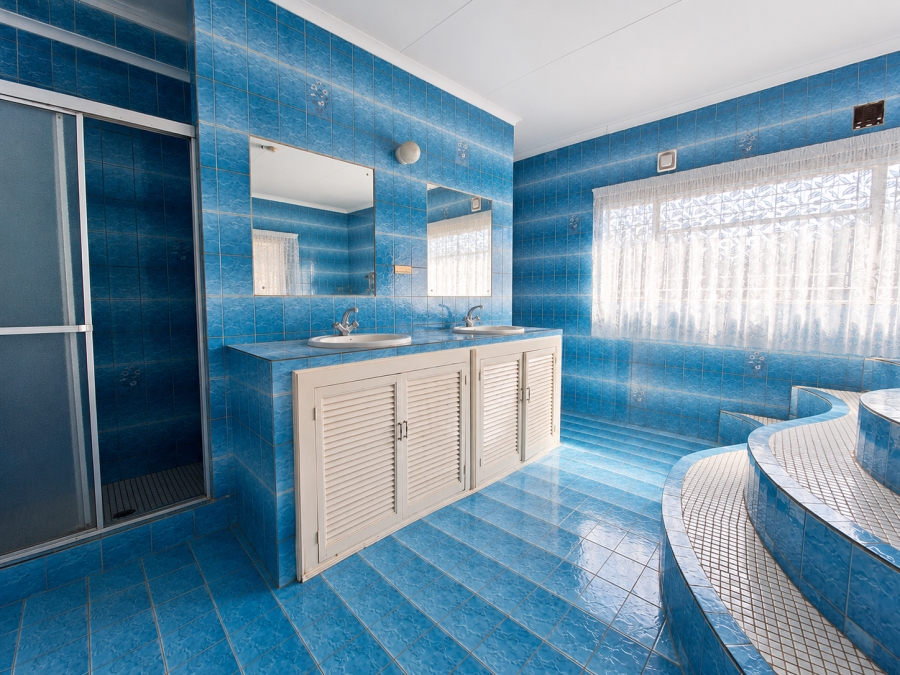 5 Bedroom Property for Sale in De Deur Gauteng