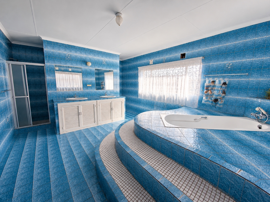 5 Bedroom Property for Sale in De Deur Gauteng