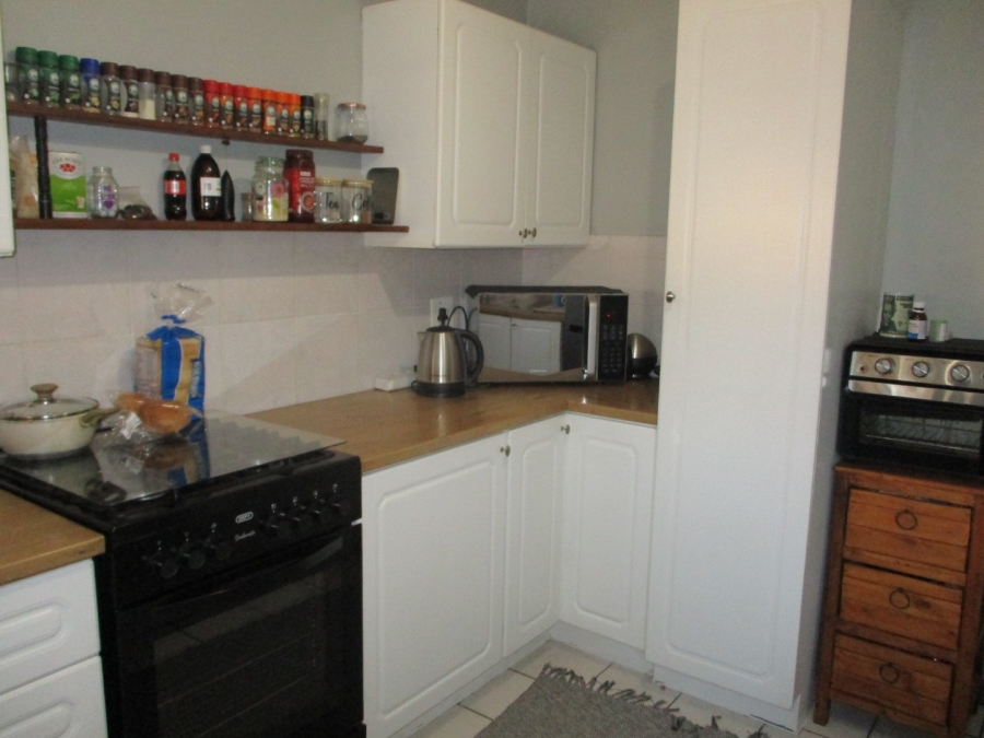 3 Bedroom Property for Sale in Annlin Gauteng