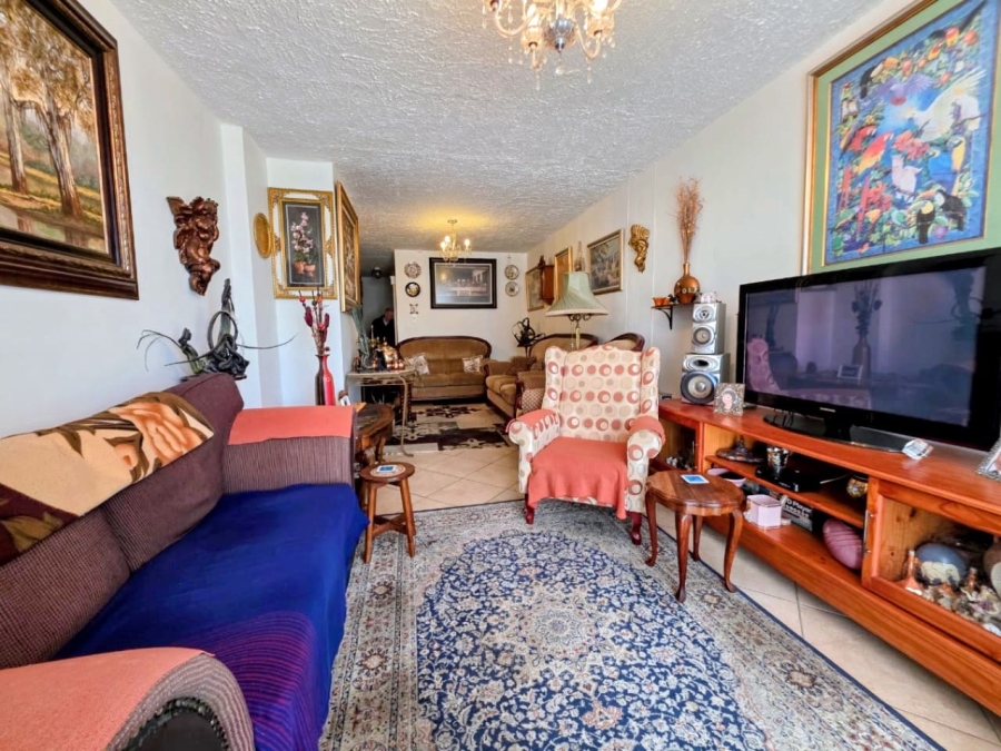 2 Bedroom Property for Sale in Sinoville Gauteng