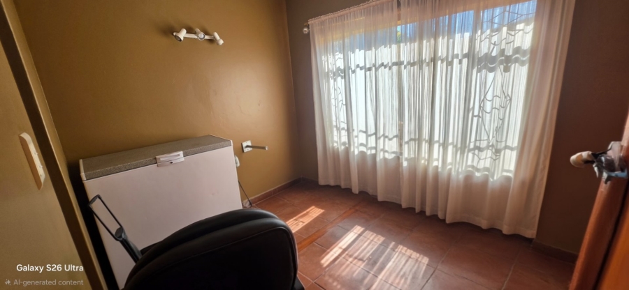 3 Bedroom Property for Sale in Sinoville Gauteng