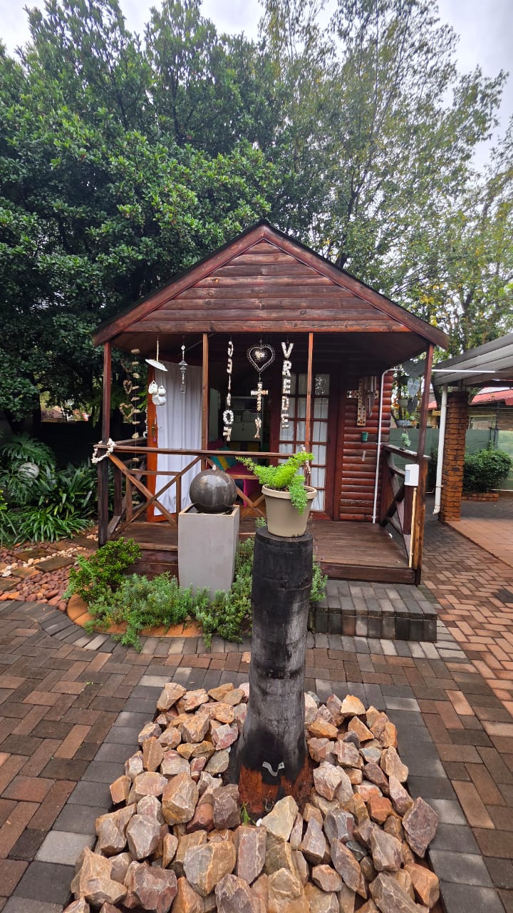 4 Bedroom Property for Sale in Doornpoort Gauteng