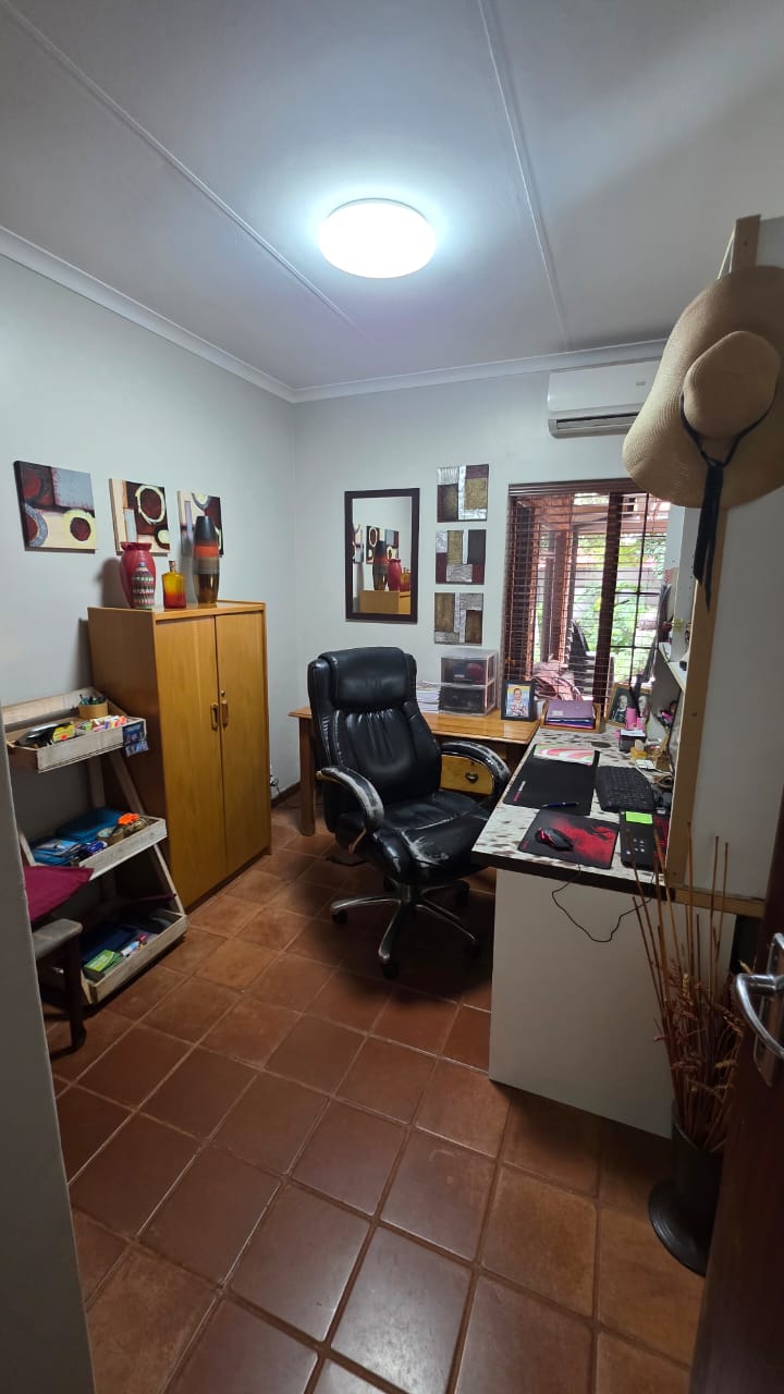 4 Bedroom Property for Sale in Doornpoort Gauteng
