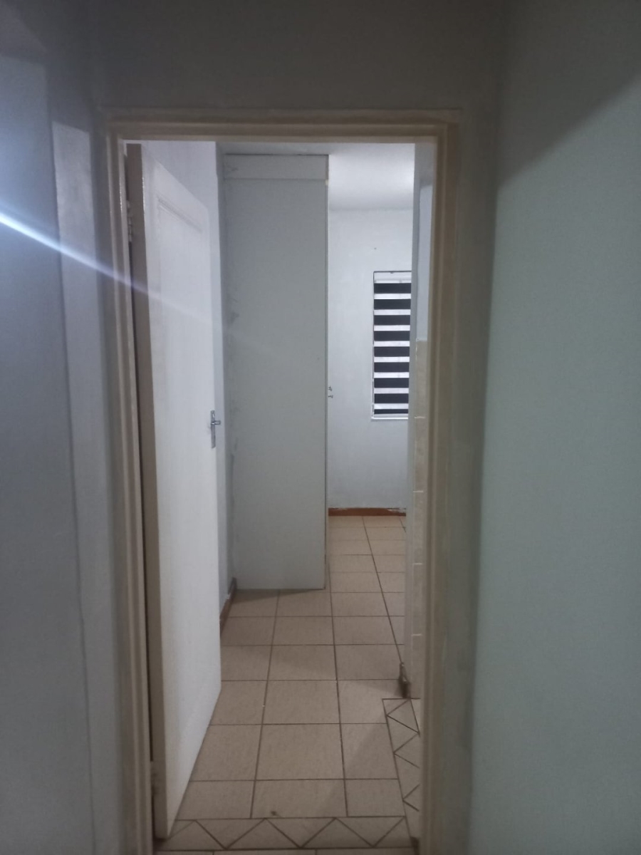 2 Bedroom Property for Sale in Doreg A H Gauteng