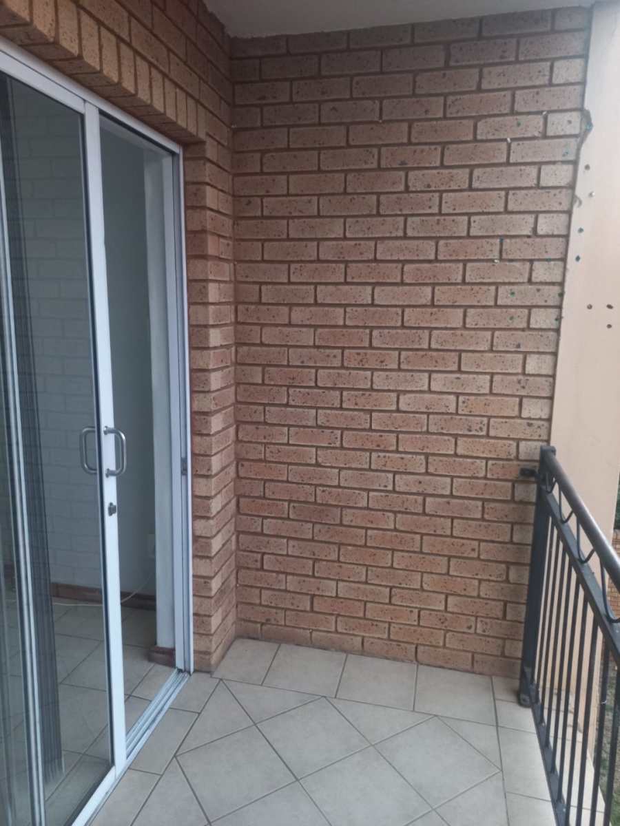 2 Bedroom Property for Sale in Doreg A H Gauteng