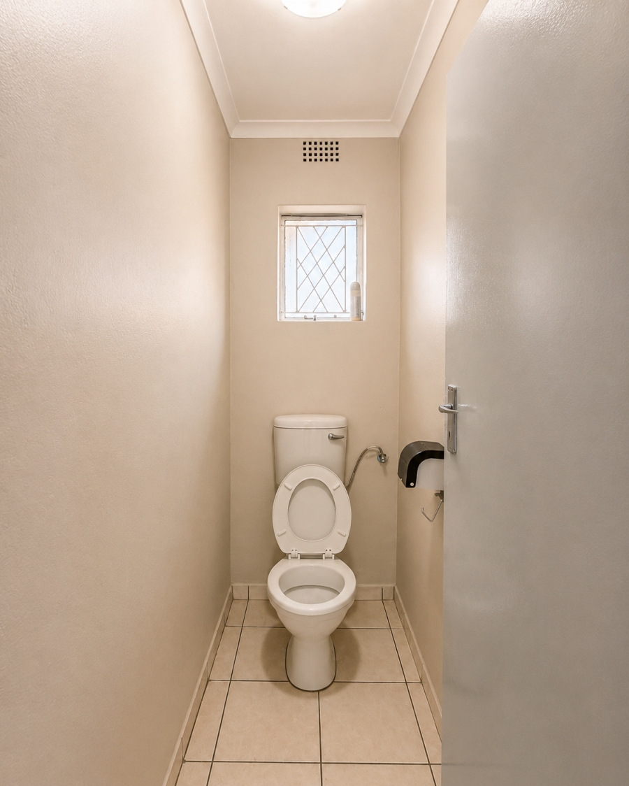 To Let 3 Bedroom Property for Rent in Lombardy East Gauteng