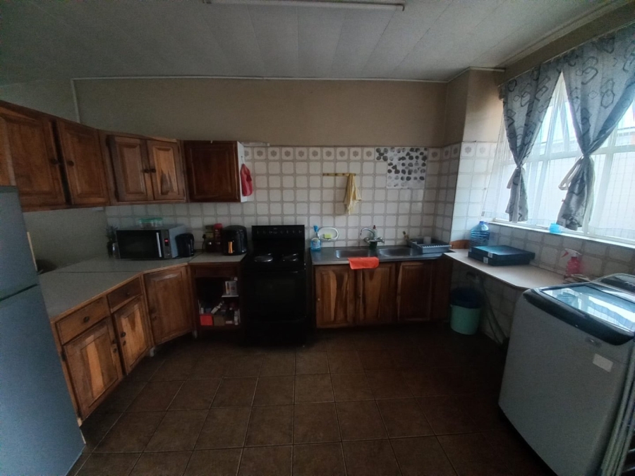 2 Bedroom Property for Sale in Pretoria North Gauteng