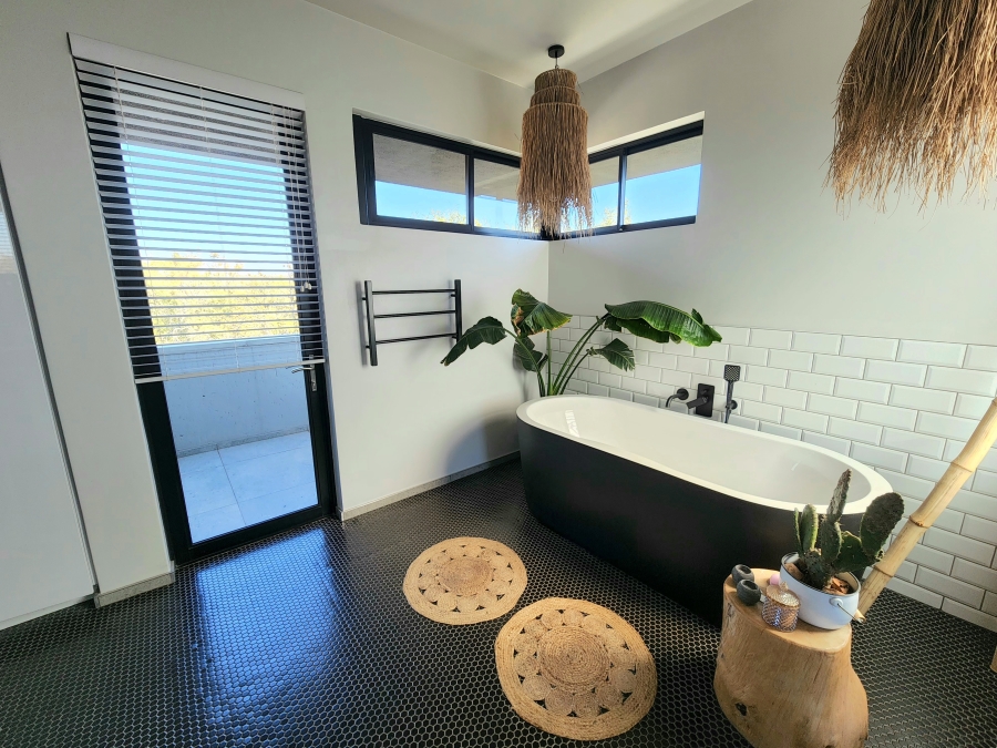 4 Bedroom Property for Sale in Sable Hills Gauteng