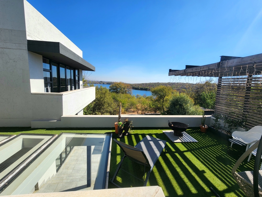 4 Bedroom Property for Sale in Sable Hills Gauteng