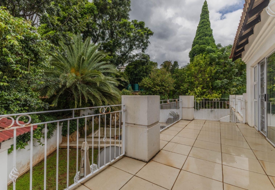 10 Bedroom Property for Sale in Waterkloof Ridge Gauteng