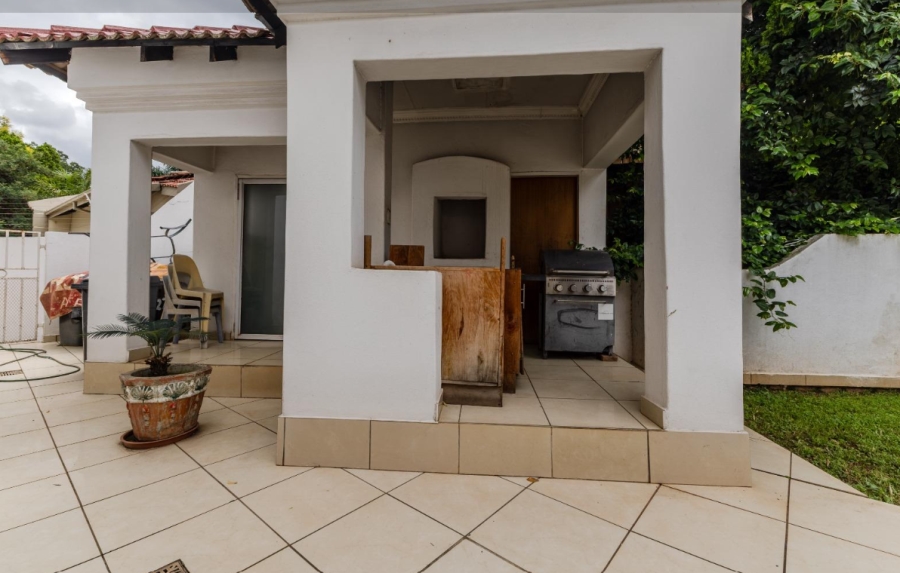10 Bedroom Property for Sale in Waterkloof Ridge Gauteng