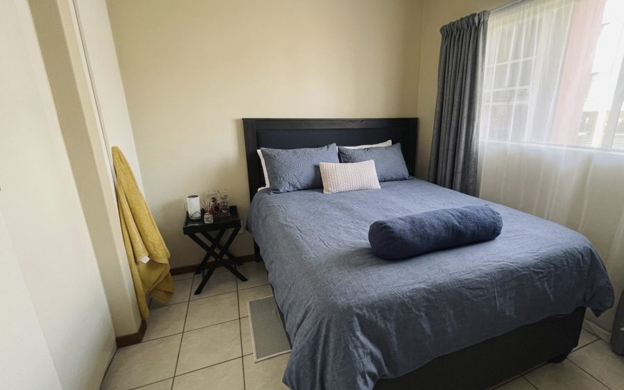 1 Bedroom Property for Sale in Grand Central Gauteng