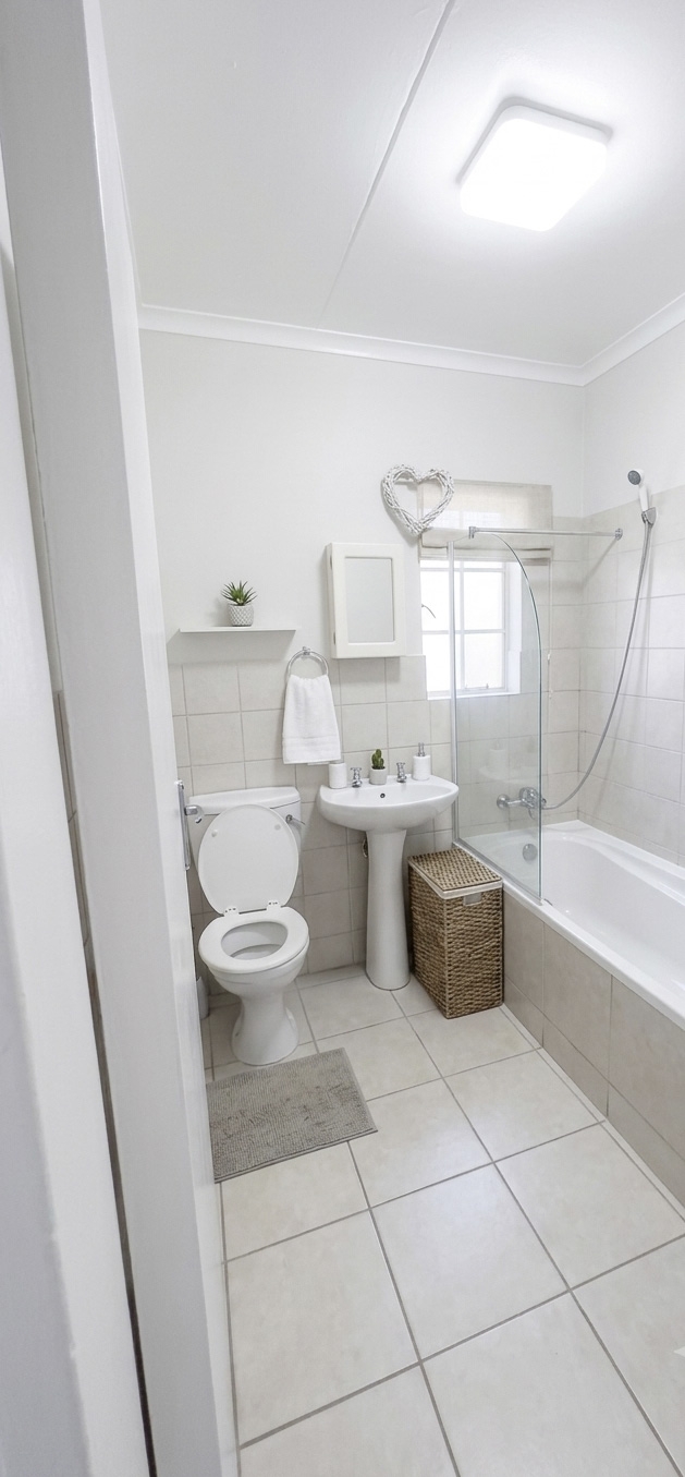 1 Bedroom Property for Sale in Grand Central Gauteng