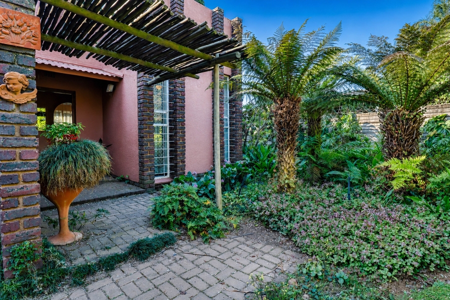4 Bedroom Property for Sale in Wingate Park Gauteng