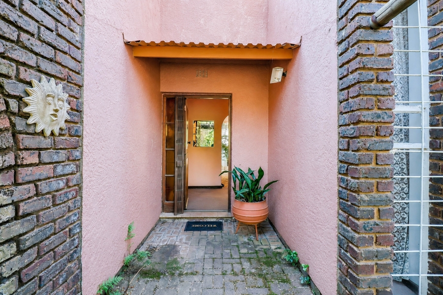 4 Bedroom Property for Sale in Wingate Park Gauteng