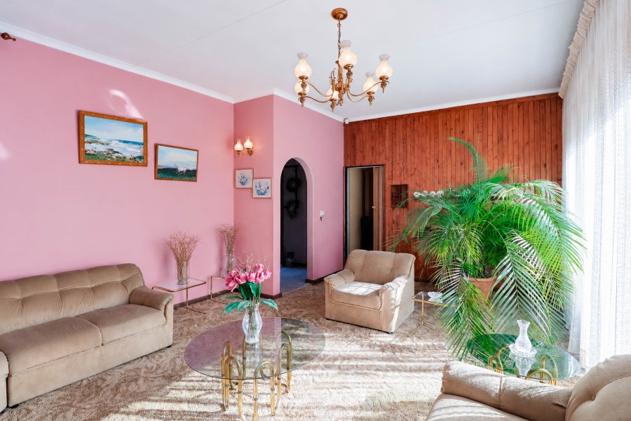 4 Bedroom Property for Sale in Wingate Park Gauteng