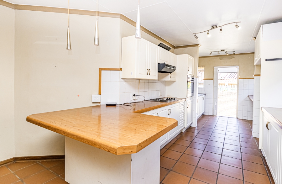 3 Bedroom Property for Sale in Moreleta Park Gauteng