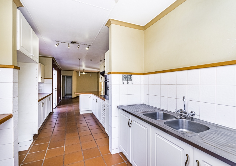 3 Bedroom Property for Sale in Moreleta Park Gauteng