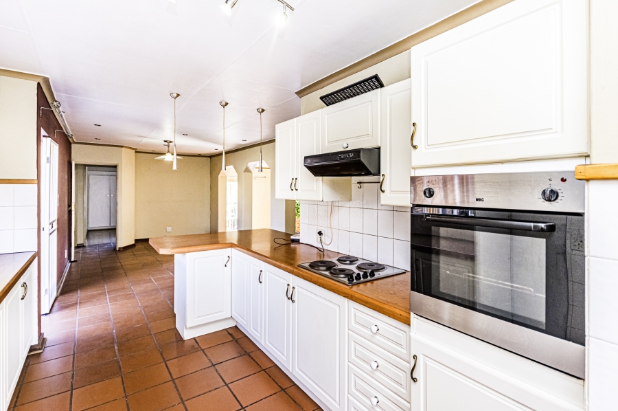 3 Bedroom Property for Sale in Moreleta Park Gauteng