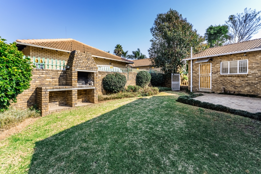 3 Bedroom Property for Sale in Moreleta Park Gauteng