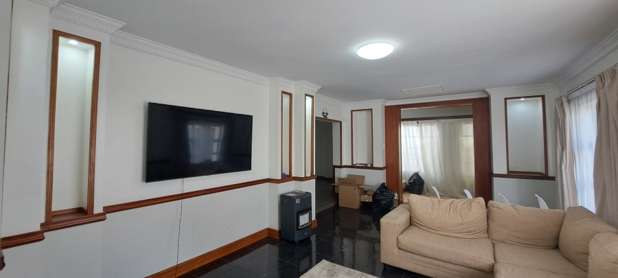 To Let 3 Bedroom Property for Rent in Maraisburg Gauteng