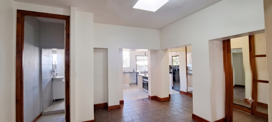 To Let 3 Bedroom Property for Rent in Maraisburg Gauteng