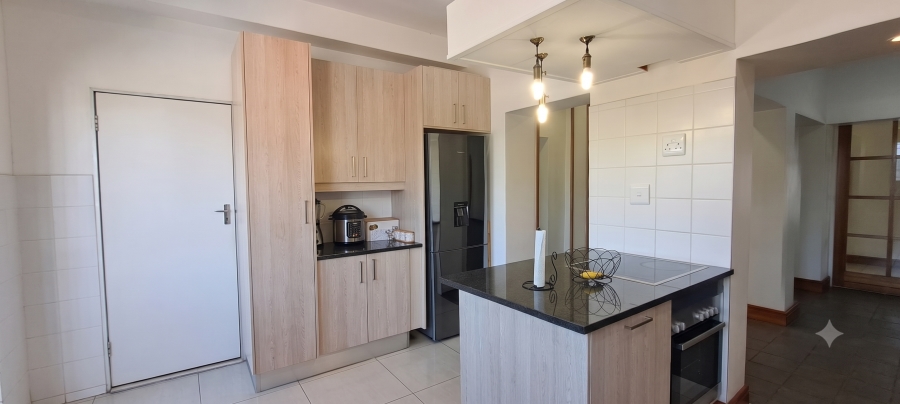 To Let 3 Bedroom Property for Rent in Maraisburg Gauteng