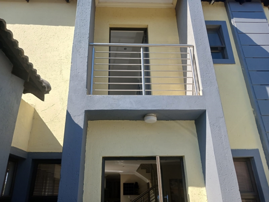 3 Bedroom Property for Sale in Zambezi Manor Lifestyle Estate Gauteng