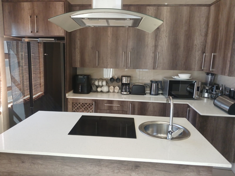 3 Bedroom Property for Sale in Zambezi Manor Lifestyle Estate Gauteng