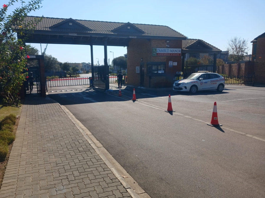 3 Bedroom Property for Sale in Zambezi Manor Lifestyle Estate Gauteng