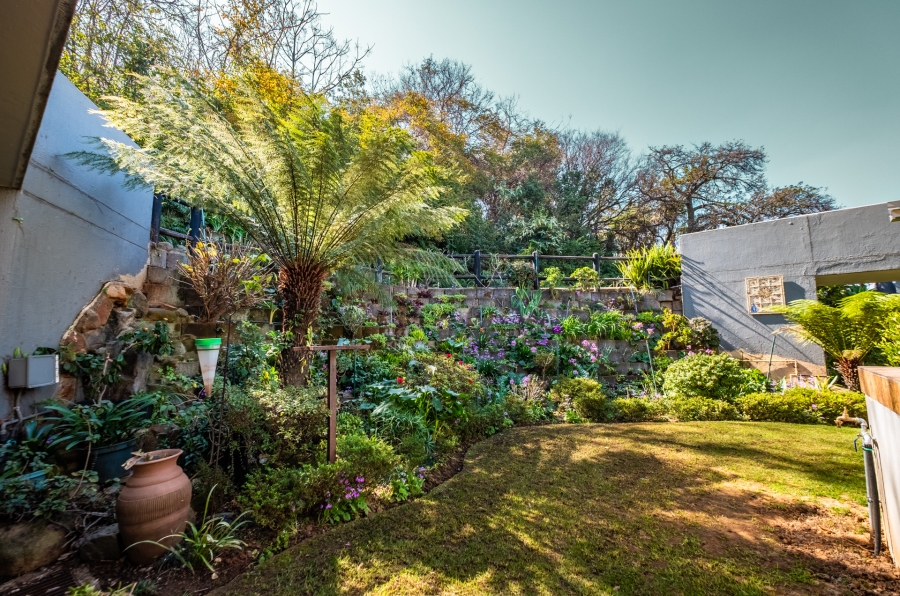 2 Bedroom Property for Sale in Faerie Glen Gauteng