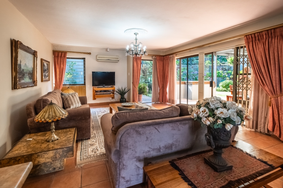 2 Bedroom Property for Sale in Faerie Glen Gauteng