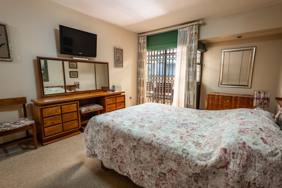 2 Bedroom Property for Sale in Faerie Glen Gauteng