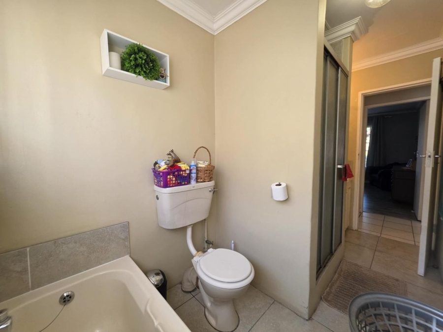 3 Bedroom Property for Sale in Randhart Gauteng