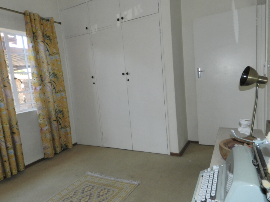 To Let 2 Bedroom Property for Rent in Weltevreden Park Gauteng