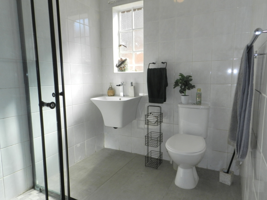 To Let 2 Bedroom Property for Rent in Weltevreden Park Gauteng