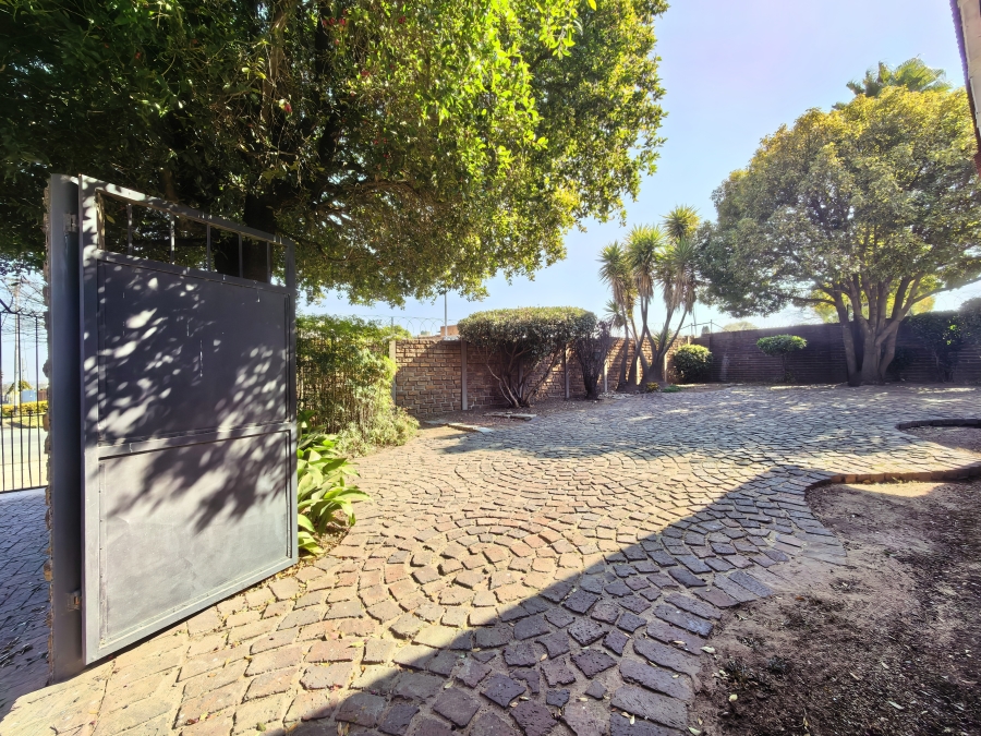 3 Bedroom Property for Sale in Homestead Gauteng
