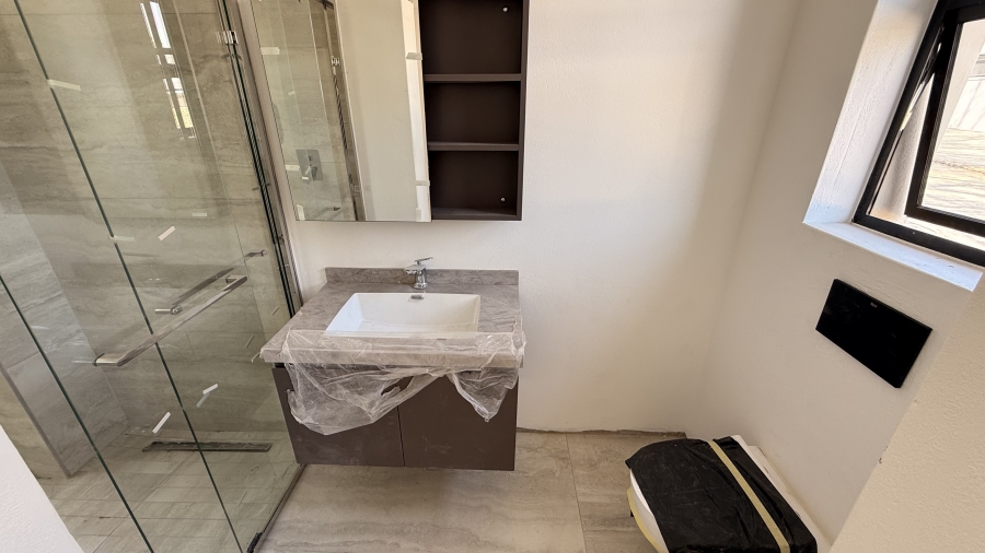 To Let 2 Bedroom Property for Rent in Bryanston Gauteng
