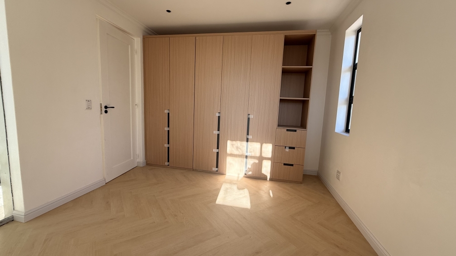 To Let 2 Bedroom Property for Rent in Bryanston Gauteng