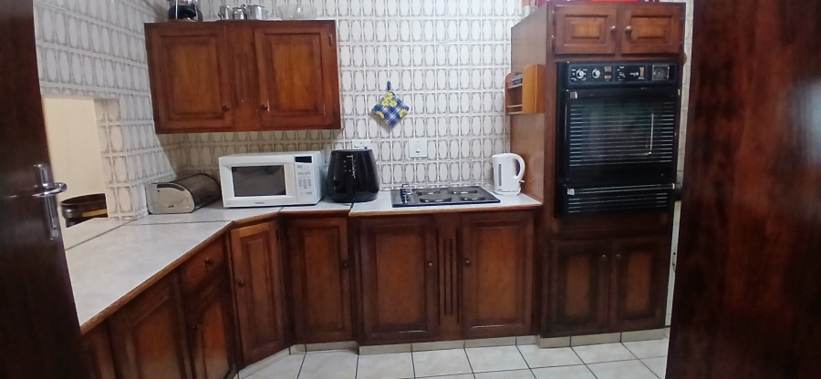 2 Bedroom Property for Sale in New Redruth Gauteng