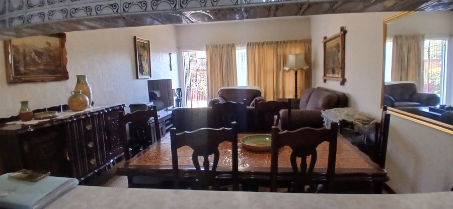 2 Bedroom Property for Sale in New Redruth Gauteng