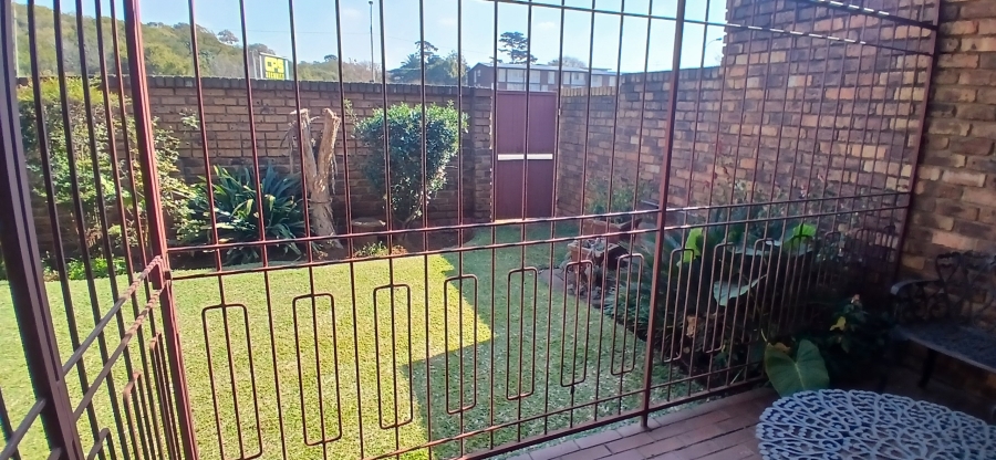 2 Bedroom Property for Sale in New Redruth Gauteng