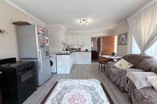 4 Bedroom Property for Sale in Brackendowns Gauteng