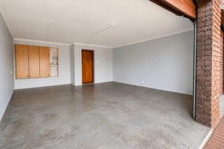 3 Bedroom Property for Sale in Brackendowns Gauteng