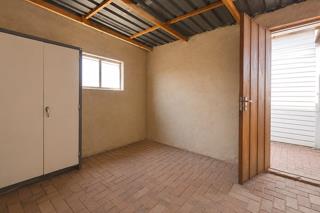 3 Bedroom Property for Sale in Brackendowns Gauteng