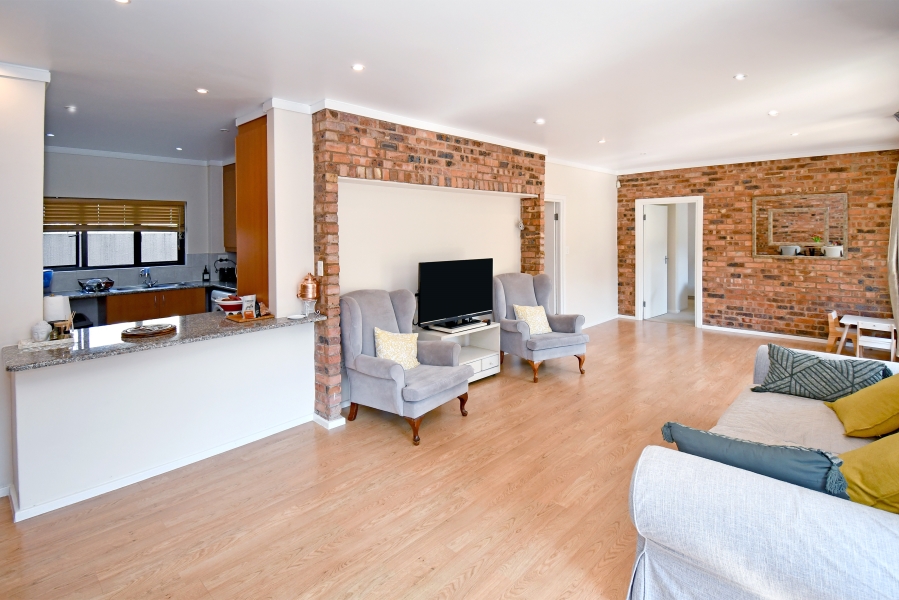 2 Bedroom Property for Sale in Morningside Gauteng