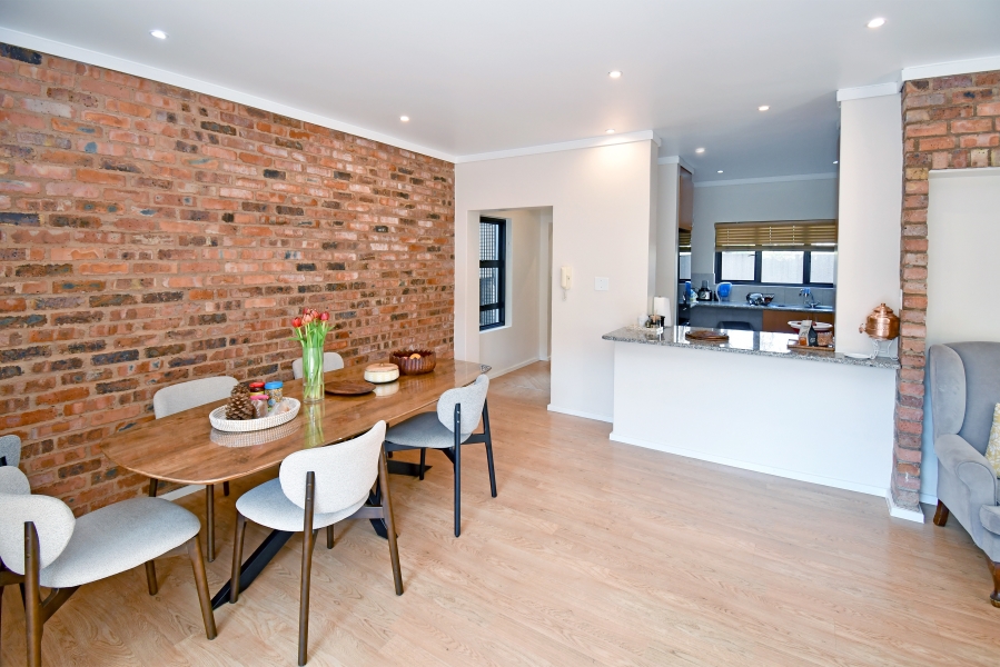 2 Bedroom Property for Sale in Morningside Gauteng