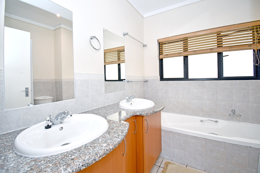 2 Bedroom Property for Sale in Morningside Gauteng