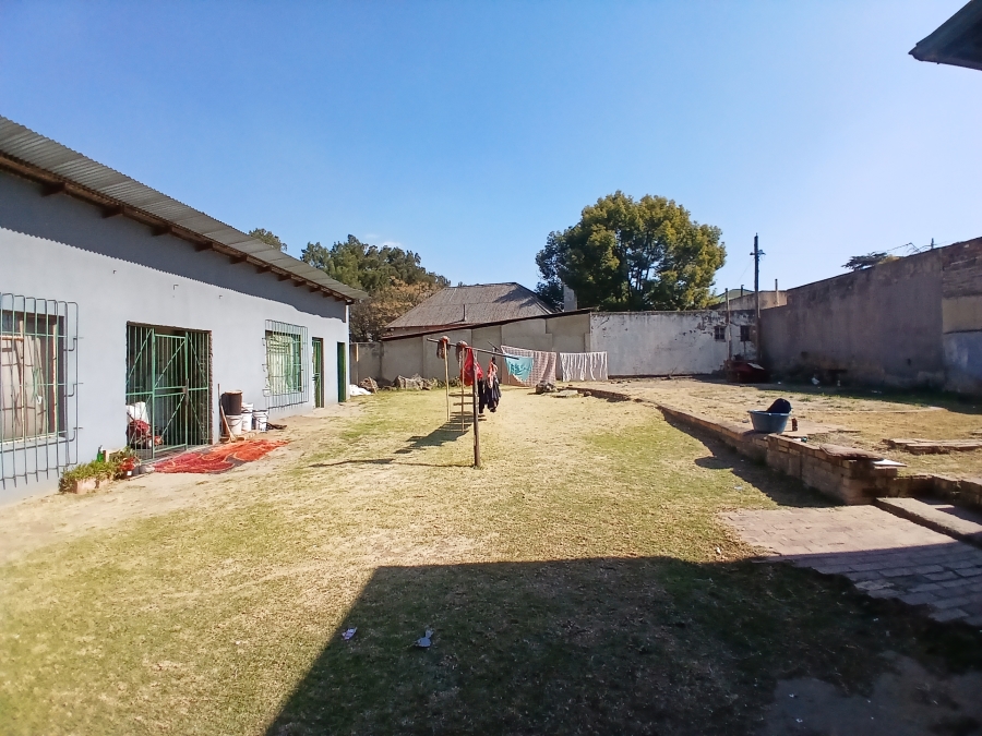 11 Bedroom Property for Sale in Delville Gauteng